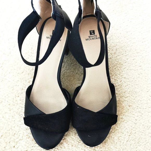 black high heels - Picture 1 of 2